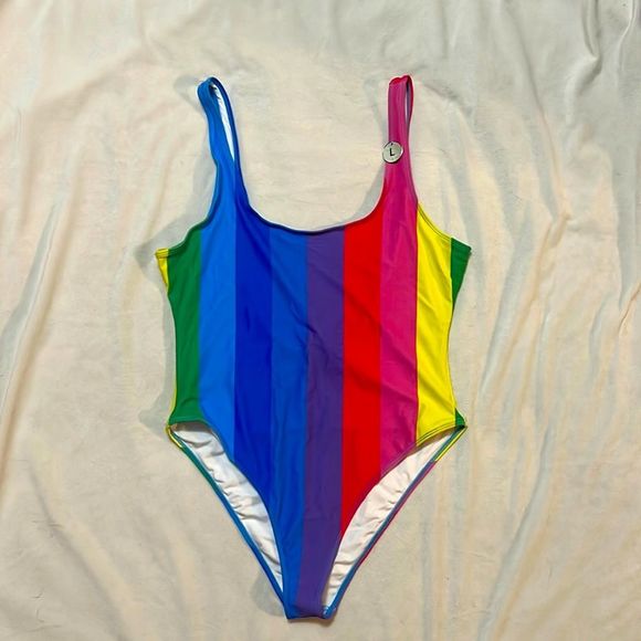 Forever 21 Other - NWT Forever 21 one piece bathing suit. Large